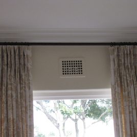 Curtains On 25 mm Metal Pole With Rings